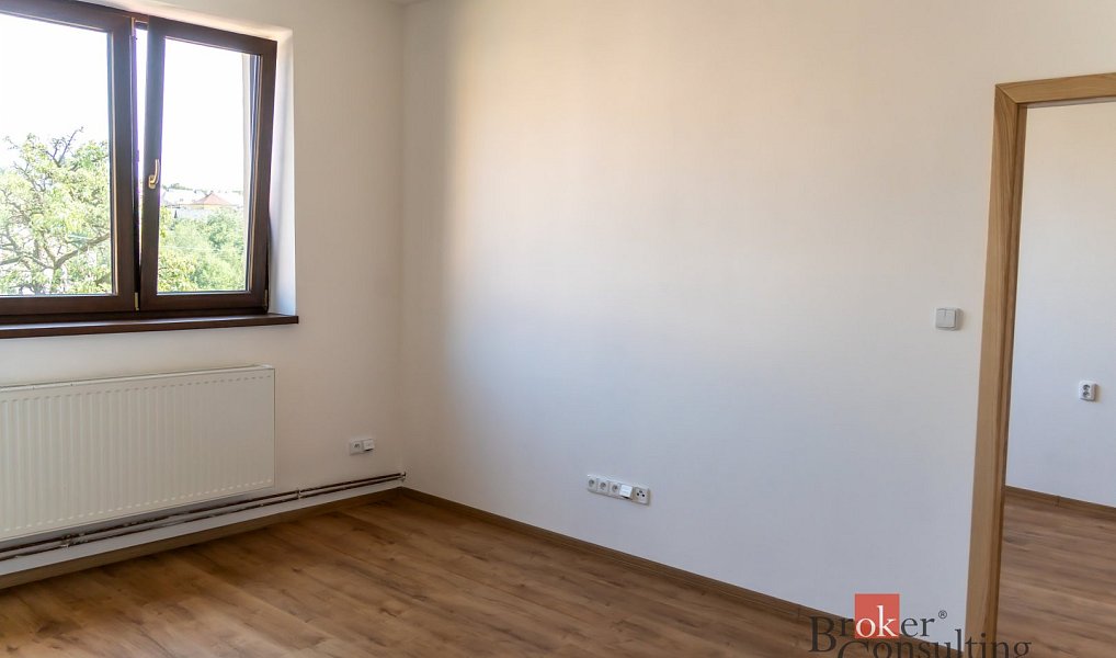 Pronájem bytu 3+1 65 m², Horní Benešov – náhled fotky 5