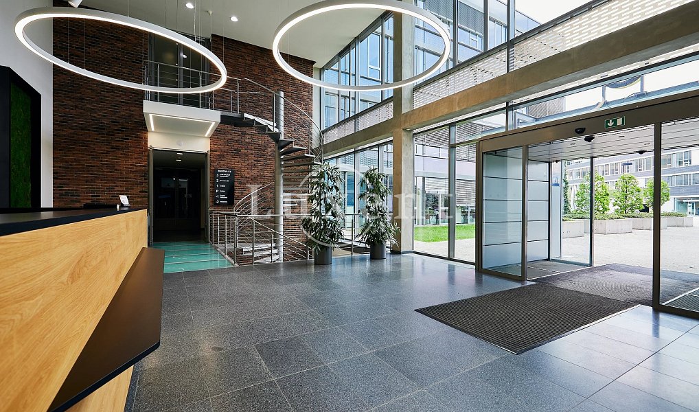 Pronájem kanceláře 516 m², Praha – náhled fotky 9