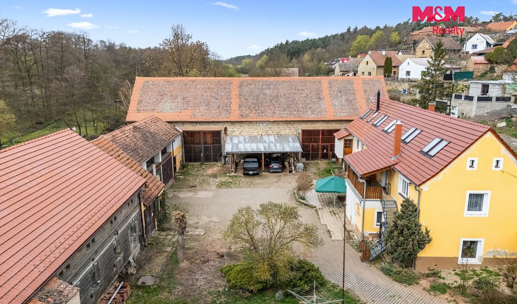 Prodej domu 380 m² s pozemkem 17 352 m², Jarpice – náhled fotky 4