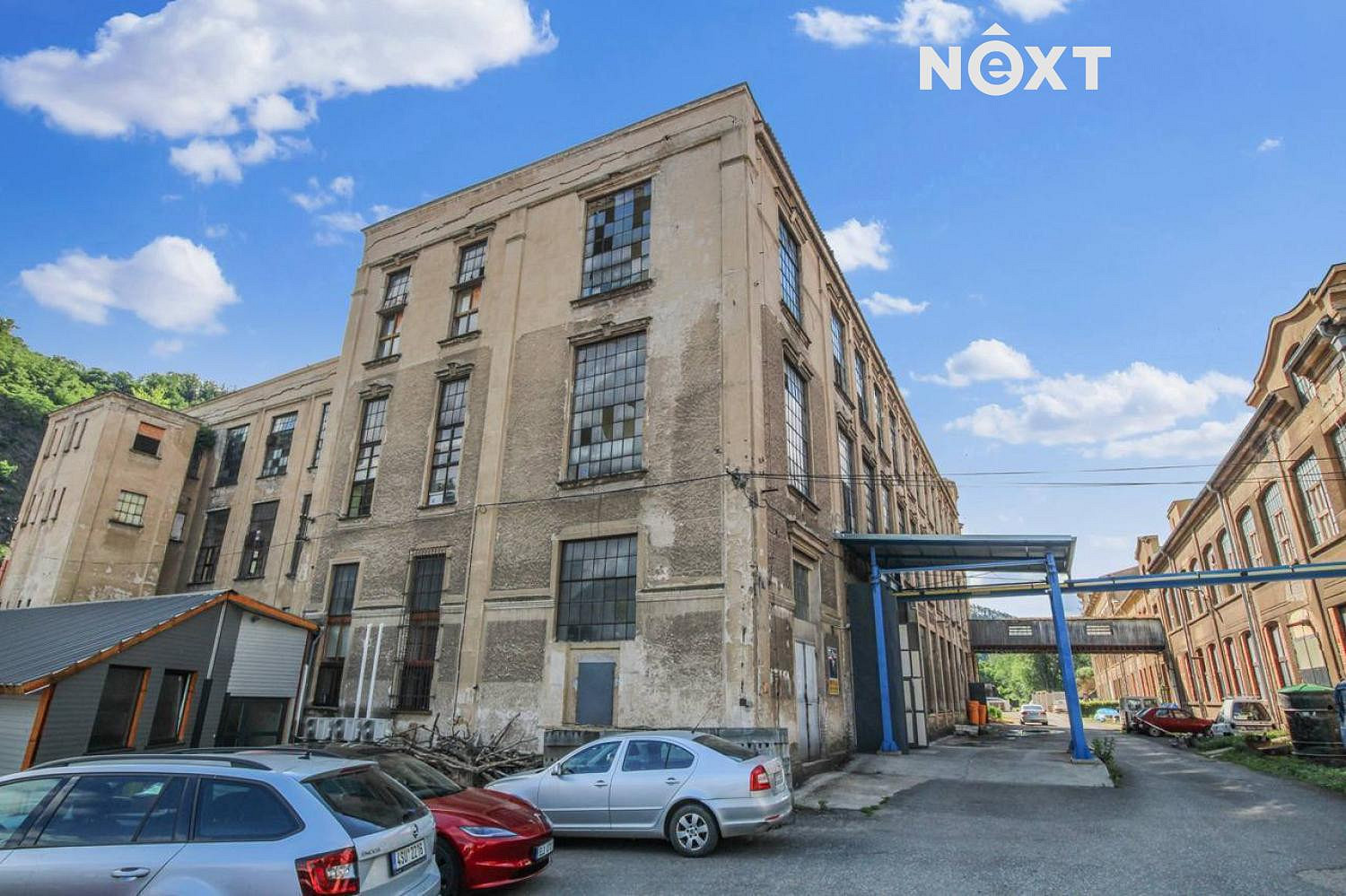 Pronájem výrobních prostor 1 800 m² — photo 2