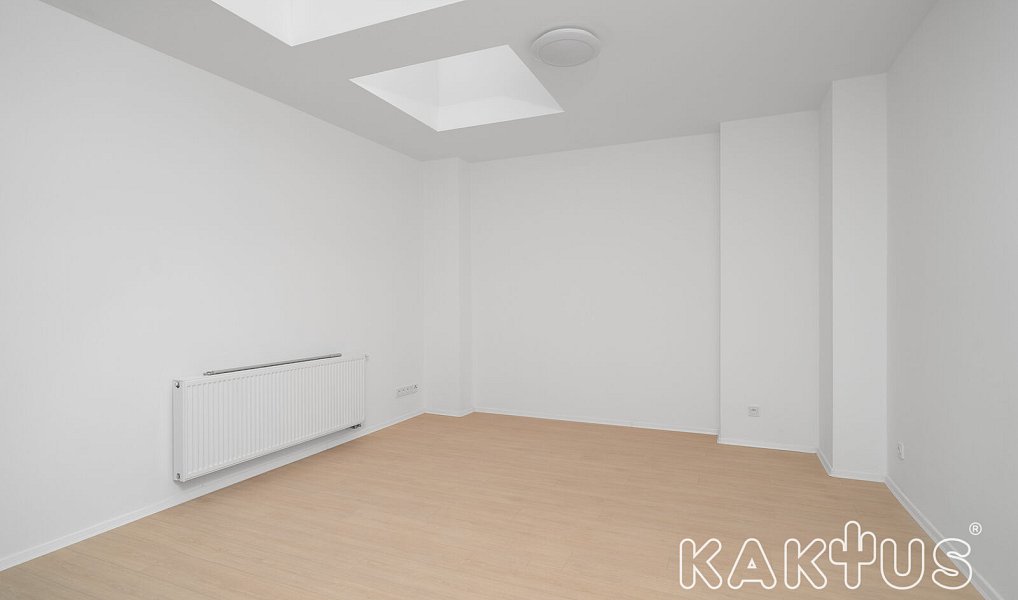 Pronájem bytu 1+kk 29 m², Ostrava – náhled fotky 2