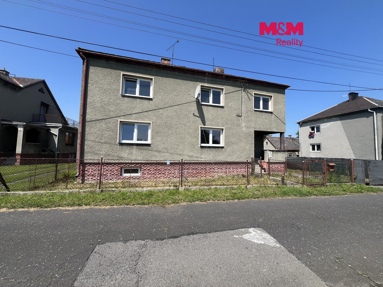 Prodej domu 204 m² s pozemkem 704 m²