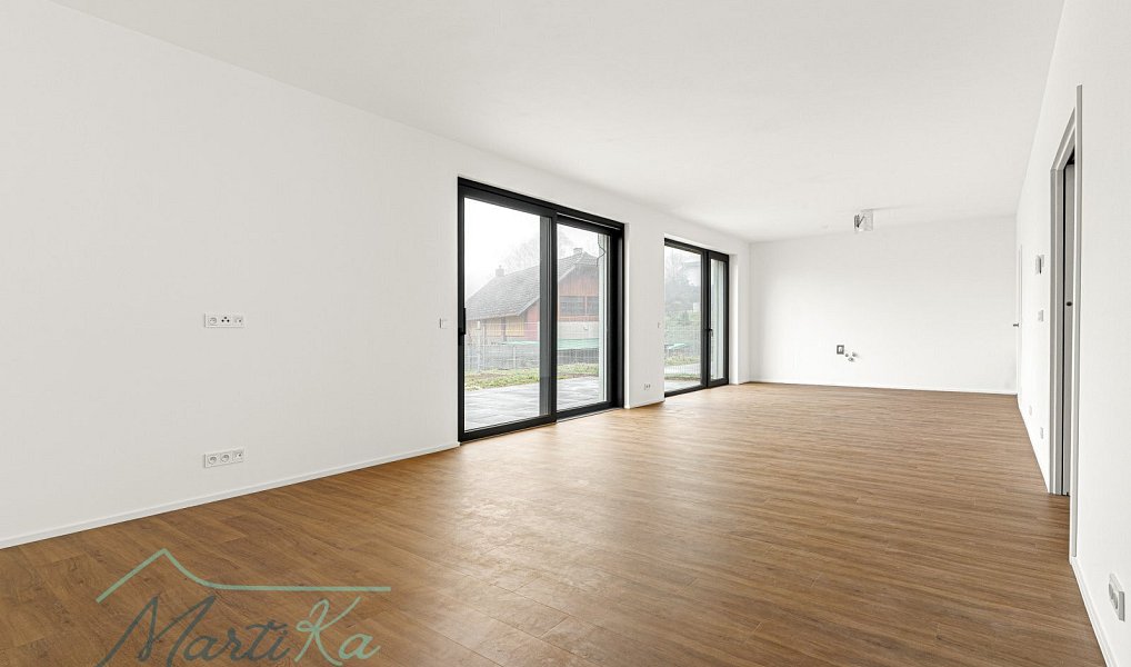 Prodej domu 142 m² s pozemkem 360 m², Úvaly – náhled fotky 2