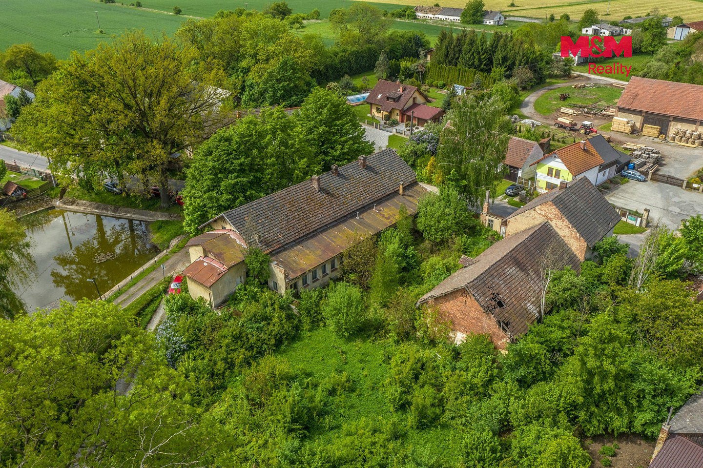 Prodej domu 300 m² s pozemkem 2 458 m² – fotografie 4