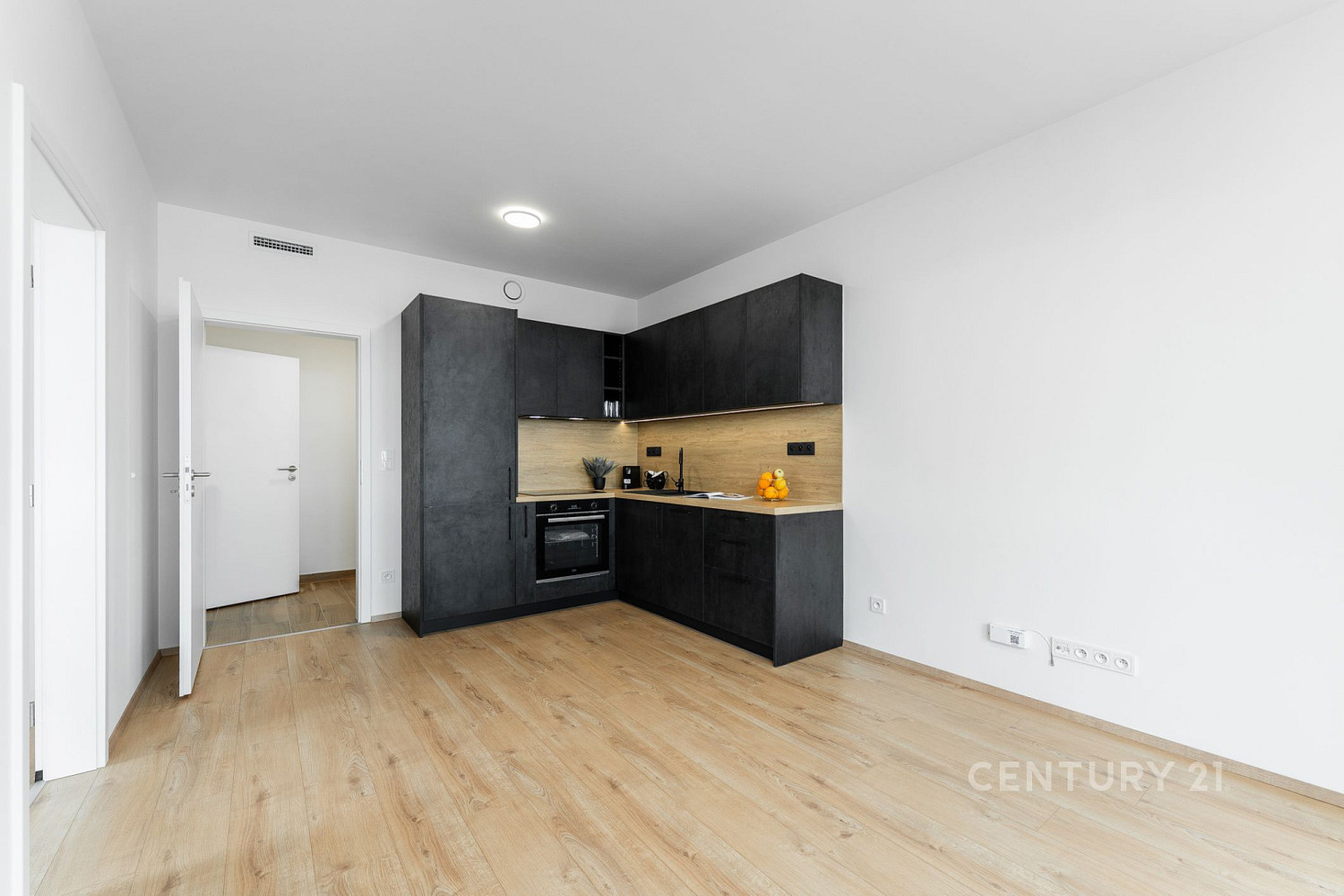 Pronájem bytu 2+kk 42 m²