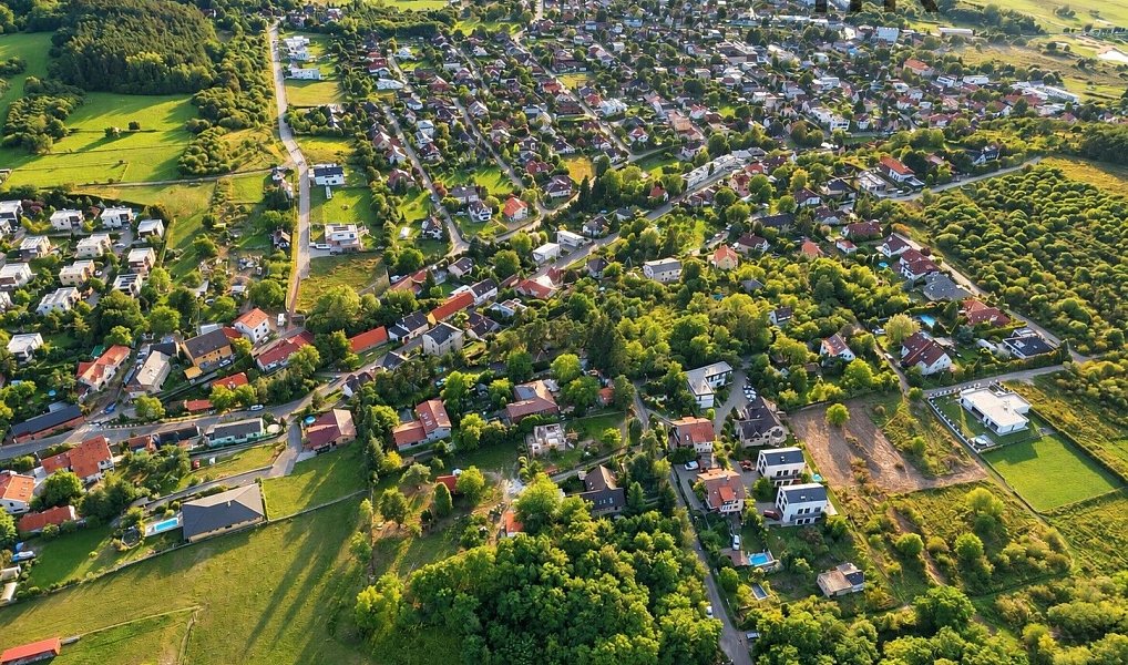 Prodej stavebního pozemku 1 676 m², Praha – náhled fotky 6