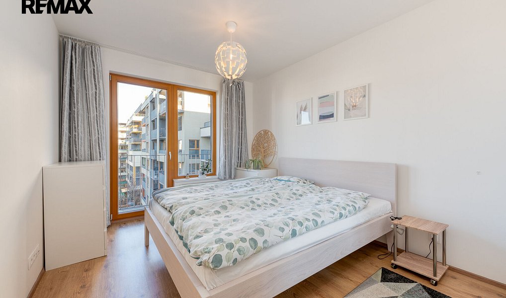 Prodej bytu 3+kk 90 m², Praha – náhled fotky 3