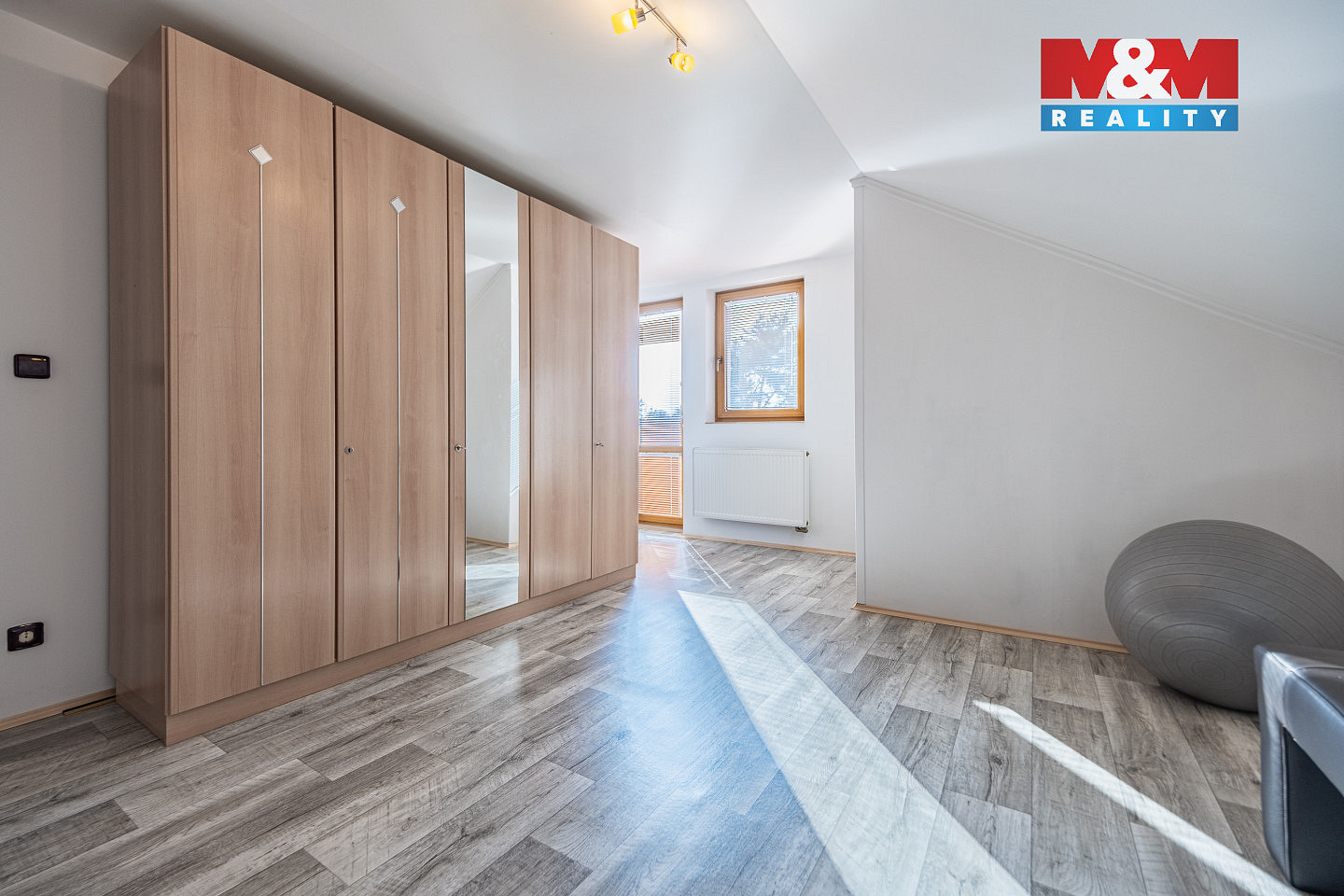 Prodej domu 161 m² s pozemkem 1 247 m² — photo 3