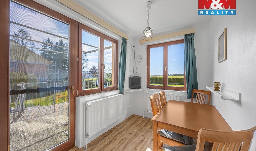 Prodej domu 374 m² s pozemkem 4 508 m², Sulice – náhled fotky 17