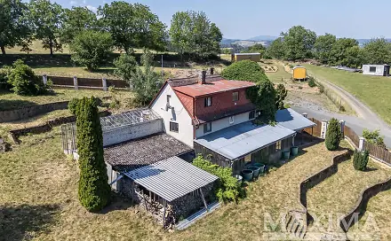 Prodej domu 140 m² s pozemkem 1 909 m², Javor - Loučany, okres Klatovy