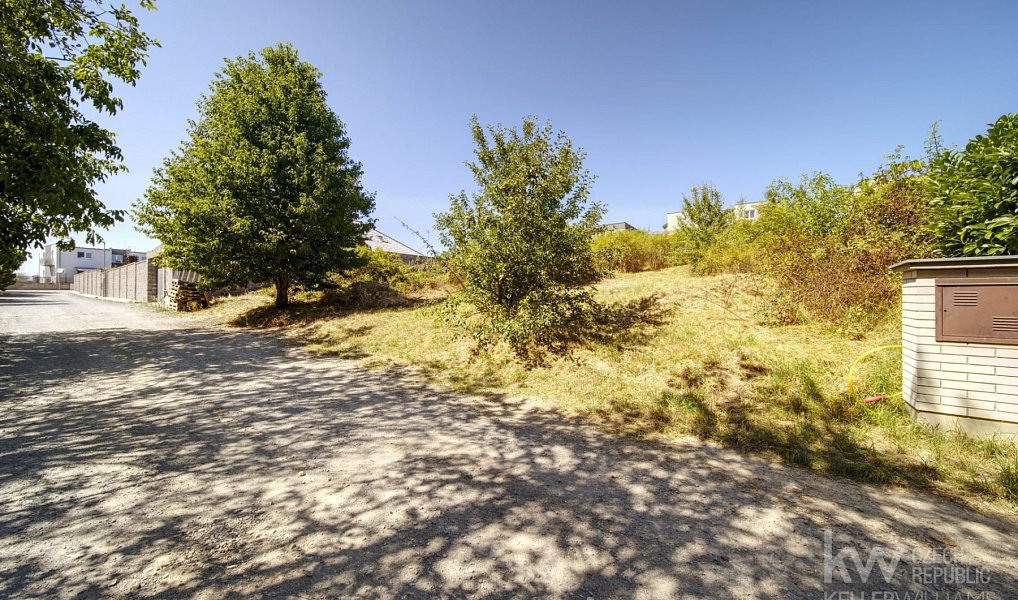 Prodej stavebního pozemku 645 m², Vochov – náhled fotky 5