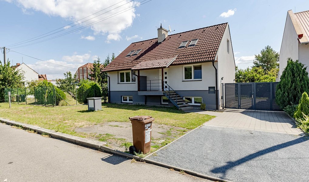 Pronájem domu 175 m² s pozemkem 722 m², Kunovice – náhled fotky 27