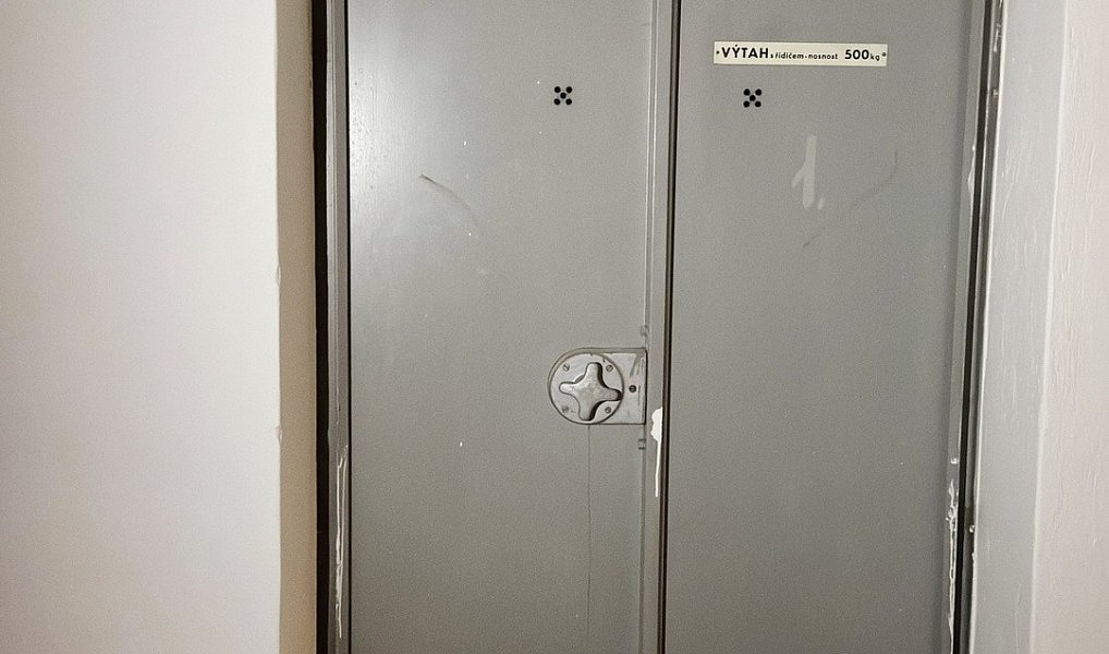 Prodej nájemního domu, činžáku 1 790 m², Hodonín – náhled fotky 24