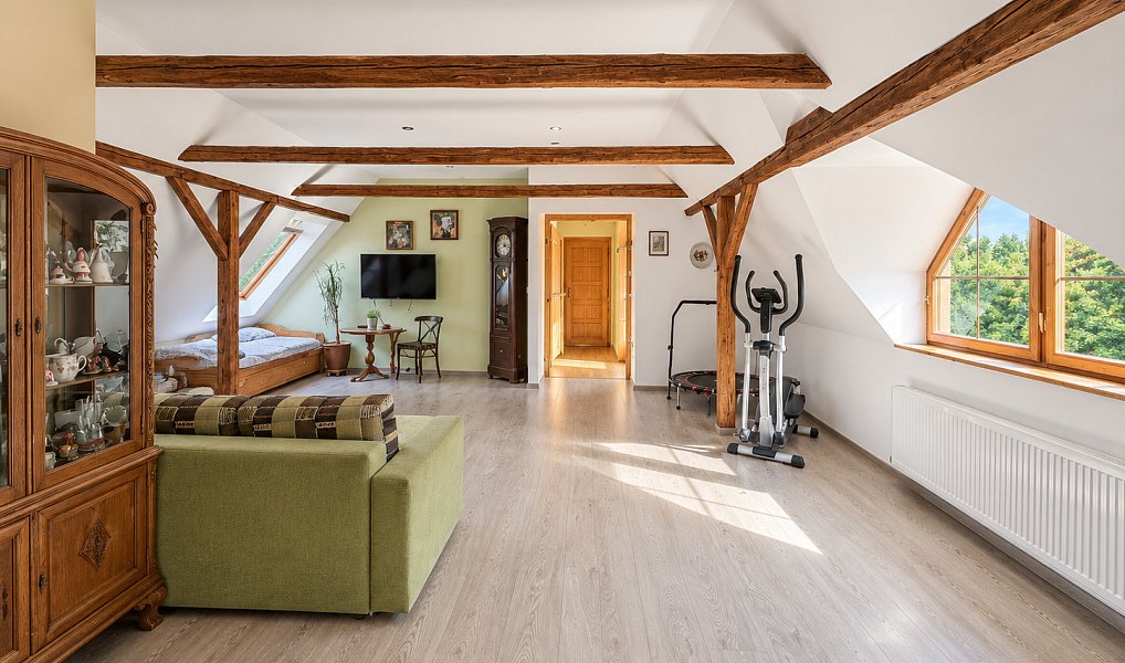 Prodej domu 140 m² s pozemkem 15 000 m², Lanžov – náhled fotky 33