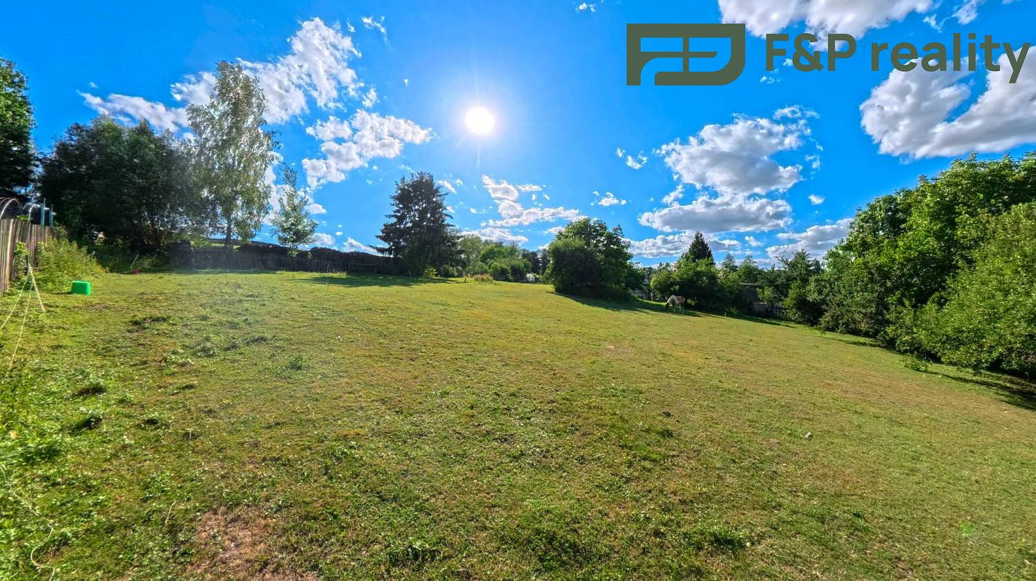 Prodej stavebního pozemku 570 m² – fotografie 4