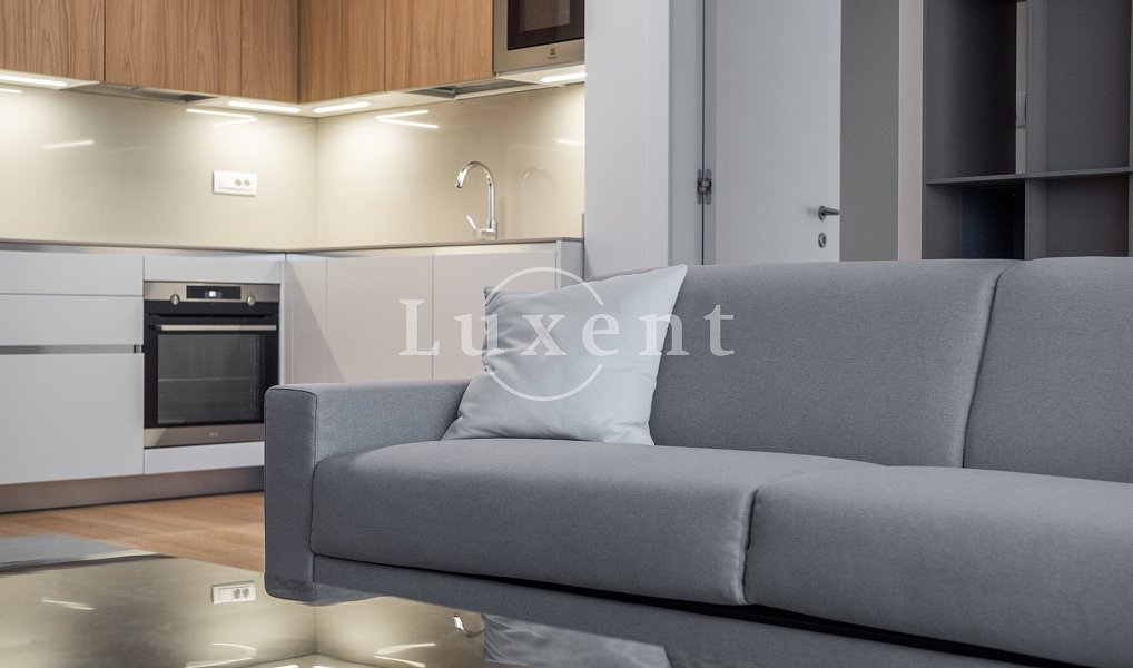 Pronájem bytu 2+kk 72 m², Praha – náhled fotky 2