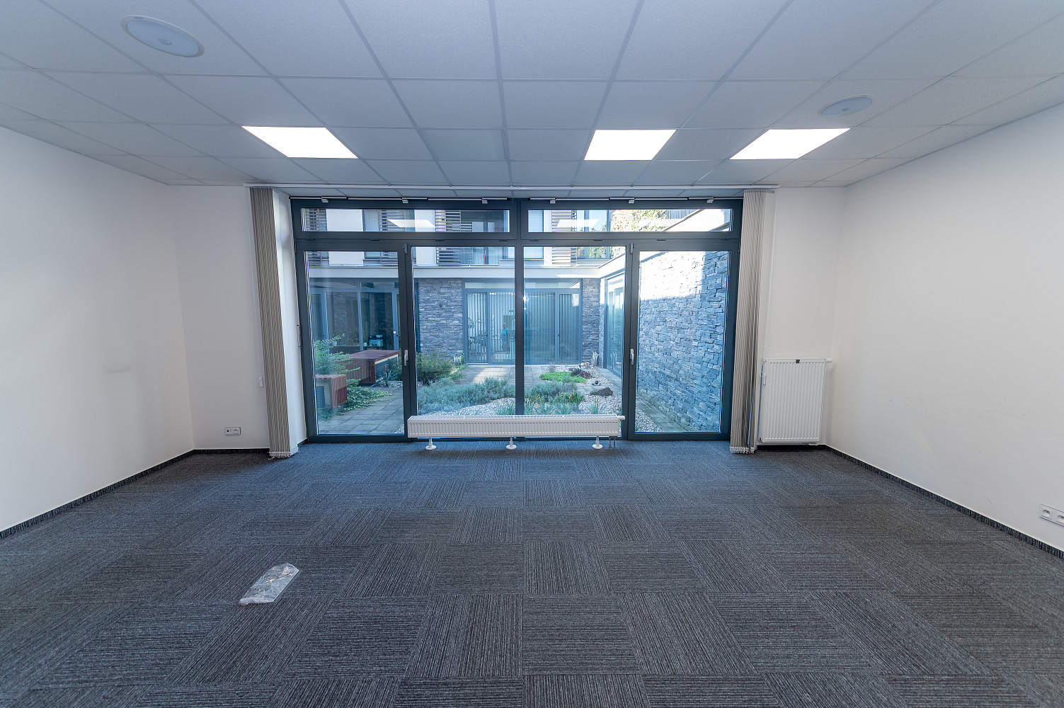 Prodej kanceláře 220 m²