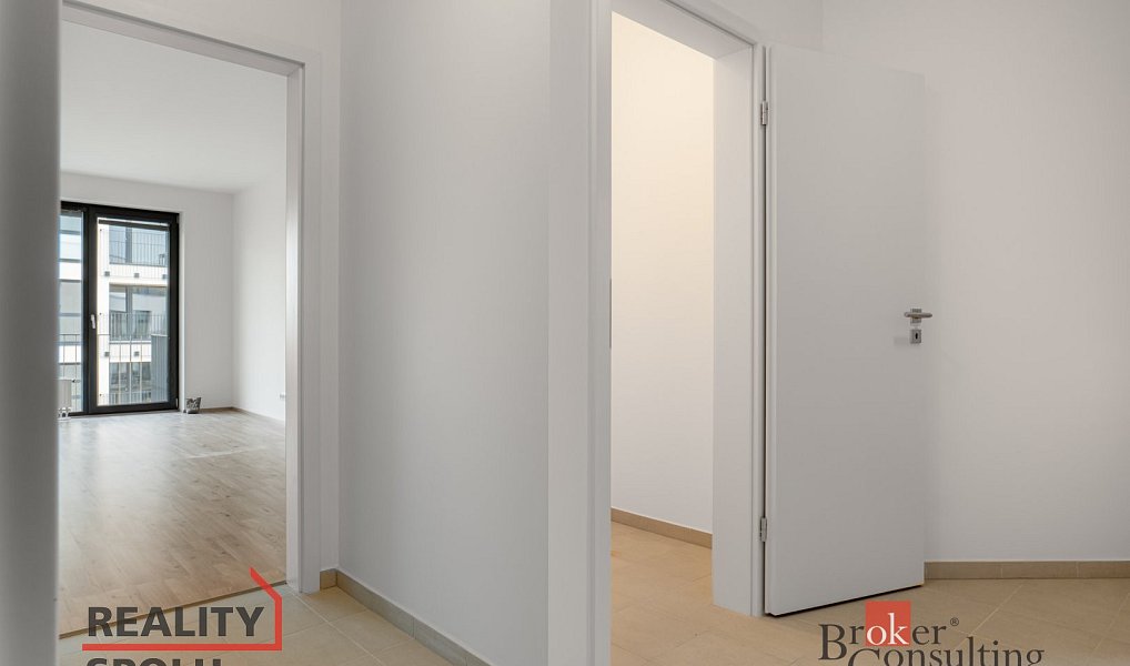 Prodej bytu 2+kk 82 m², Plzeň – náhled fotky 11