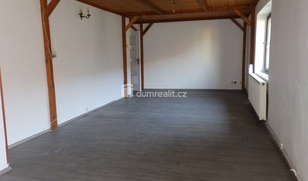 Prodej domu 180 m² s pozemkem 1 685 m², Hořesedly – náhled fotky 12
