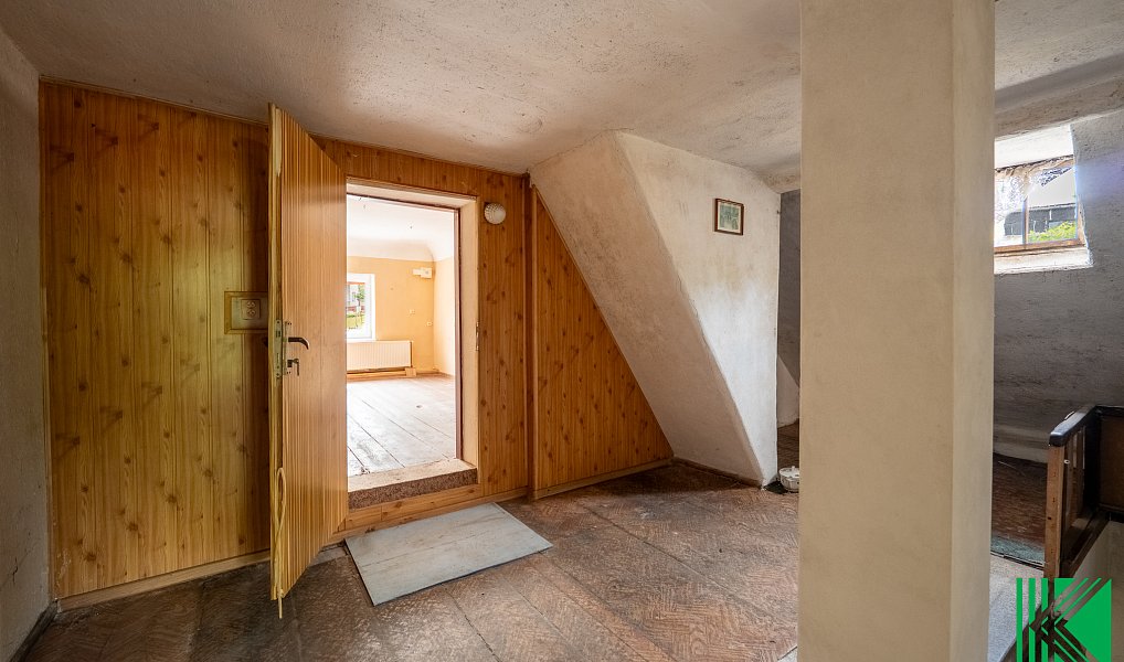 Prodej domu 220 m² s pozemkem 1 376 m², Bernartice – náhled fotky 34