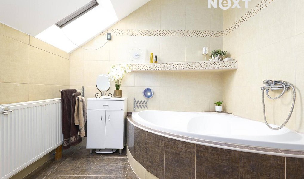 Prodej bytu 4+kk 113 m², České Budějovice – náhled fotky 18