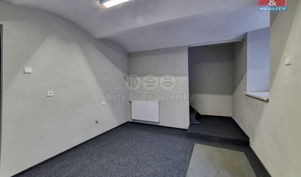 Prodej výrobních prostor 745 m², Stráž – náhled fotky 9