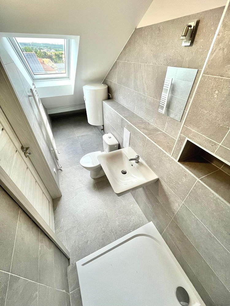 Pronájem bytu 1+kk 34 m² – fotografie 5