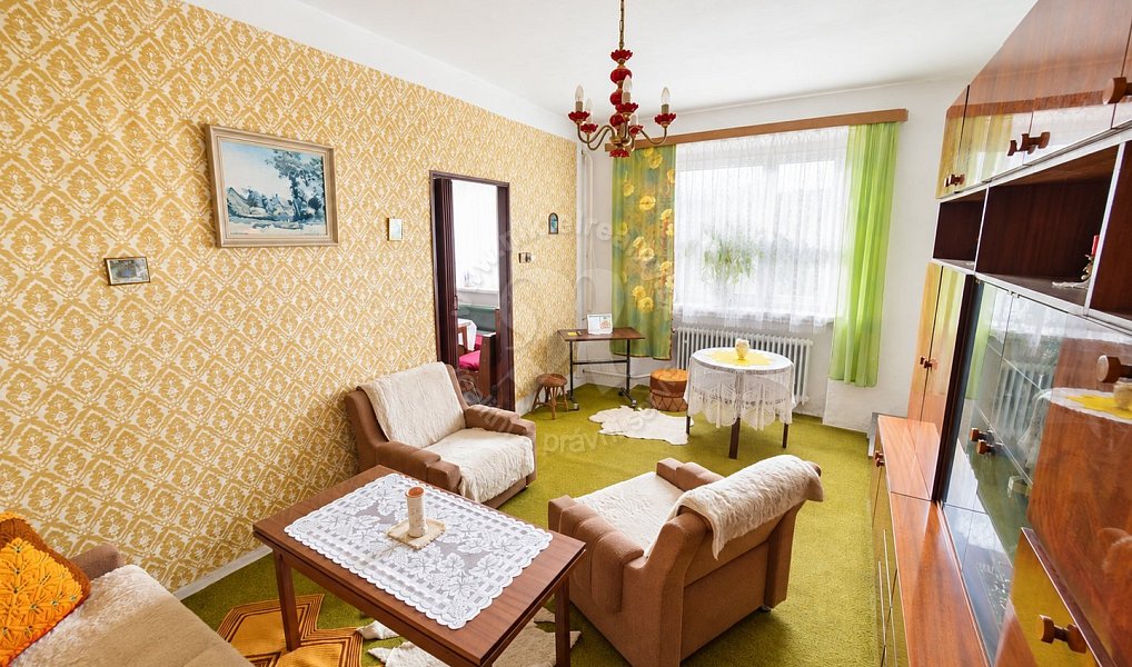 Prodej domu 327 m² s pozemkem 1 179 m², Žižice – náhled fotky 6