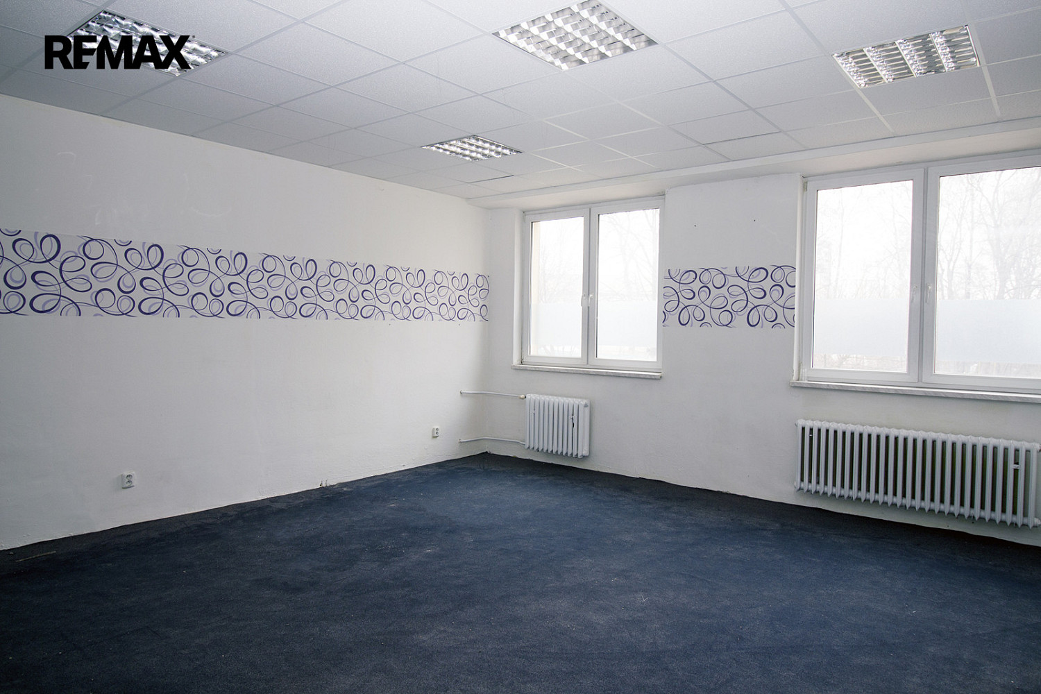 Pronájem kanceláře 36 m² – fotografie 3