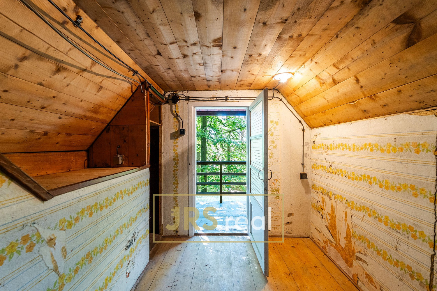 Prodej chaty/chalupy 35 m² s pozemkem 1 m² – fotografie 4