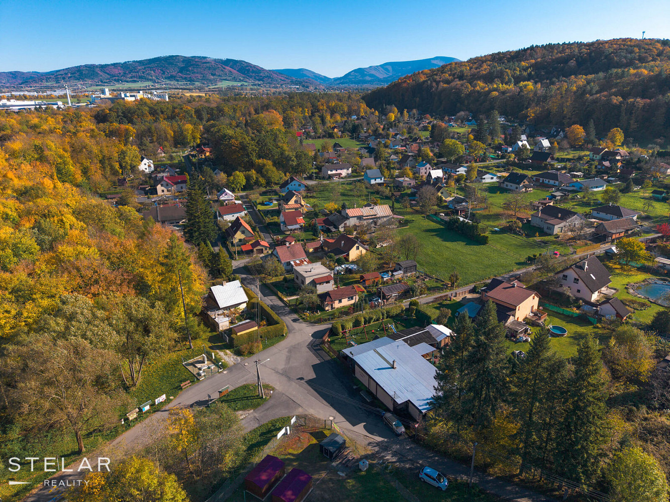 Prodej pozemku 1 812 m² – fotografie 2