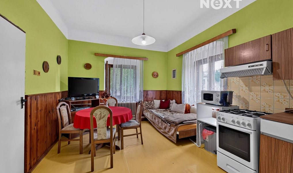 Prodej domu 200 m² s pozemkem 494 m², Kožlany – náhled fotky 3