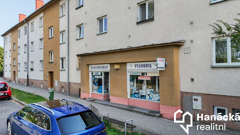 Prodej obchodních prostor 115 m²