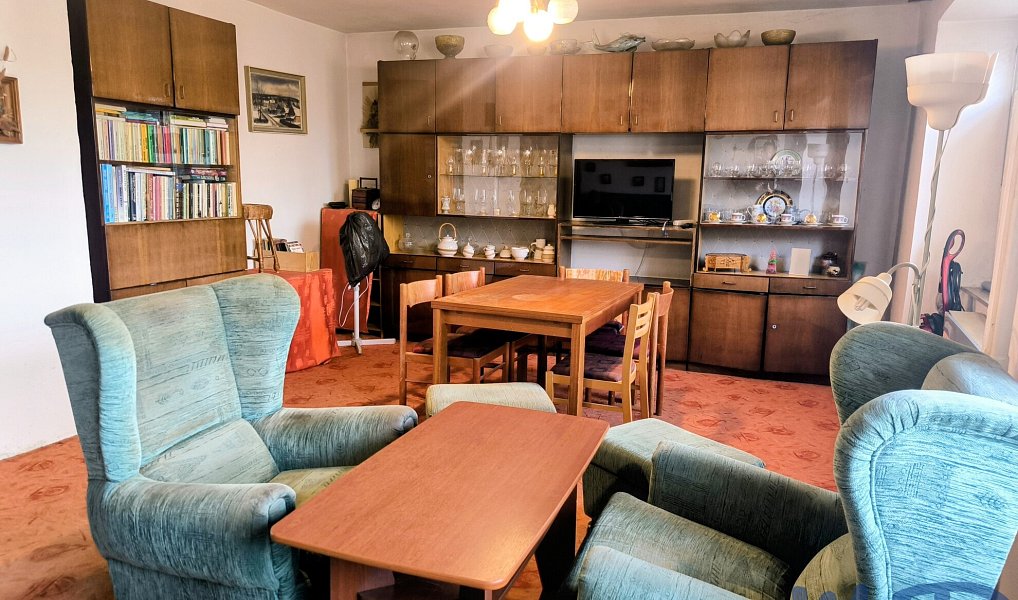 Prodej domu 114 m² s pozemkem 2 595 m², Čáslavice – náhled fotky 9