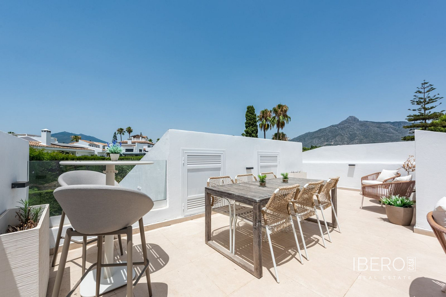 Piso 4+kk – Marbella, Nueva Andalucía - Vista 4