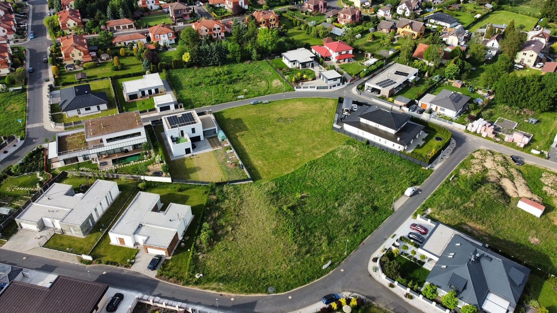 Prodej stavebního pozemku 735 m² – pohled 6