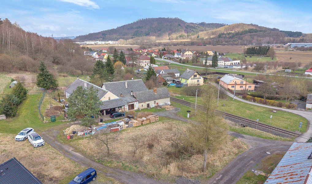 Prodej stavebního pozemku 748 m², Linhartice – náhled fotky 9