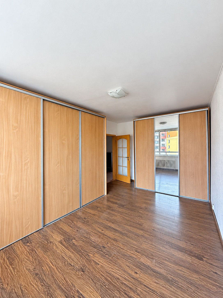 Pronájem bytu 2+1 62 m² – fotografie 4