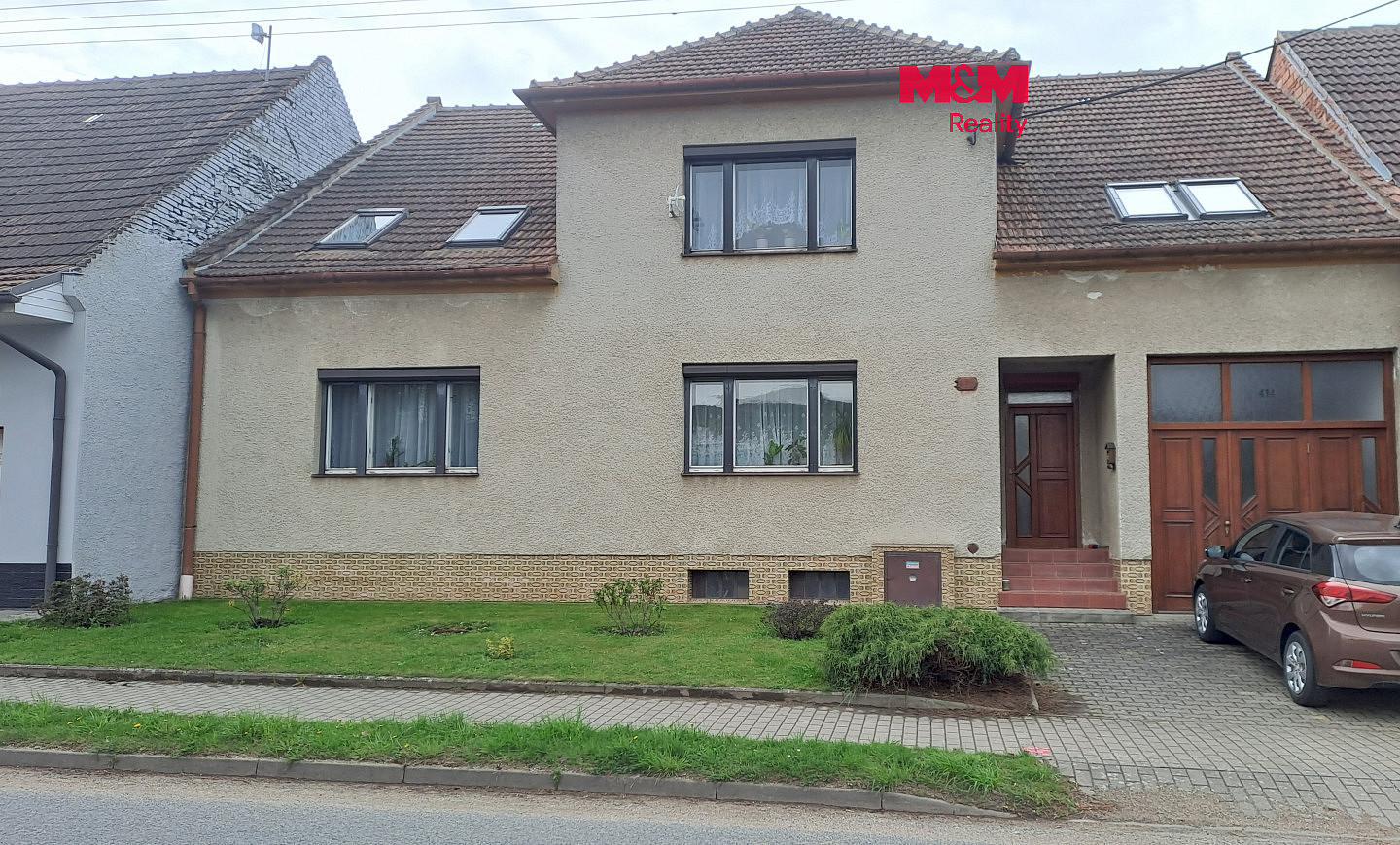 Prodej domu 240 m² s pozemkem 1 284 m²