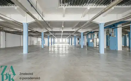 Pronájem výrobních prostor 2 069 m², Pekařská, Cheb