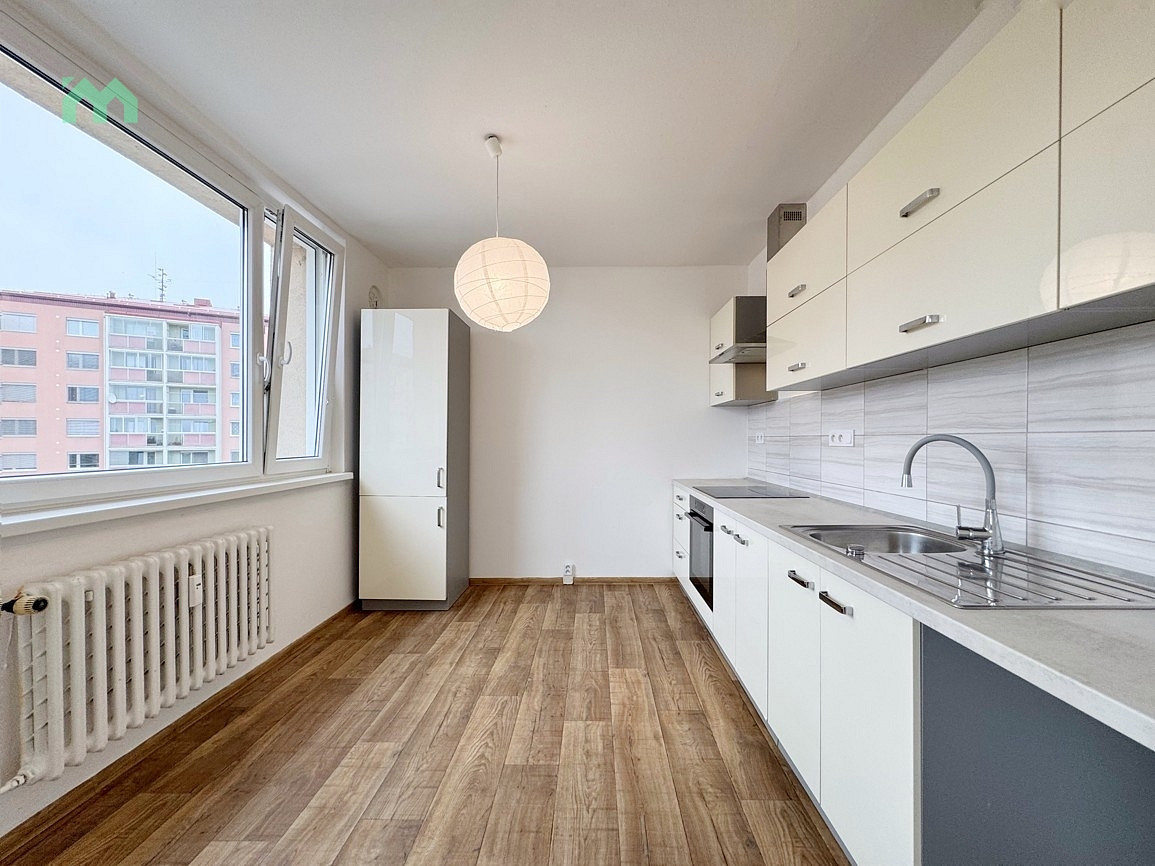 Pronájem bytu 3+1 68 m² – fotografie 3
