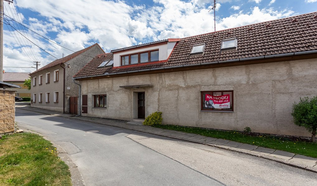 Prodej domu 292 m² s pozemkem 596 m², Bělkovice-Lašťany – náhled fotky 2