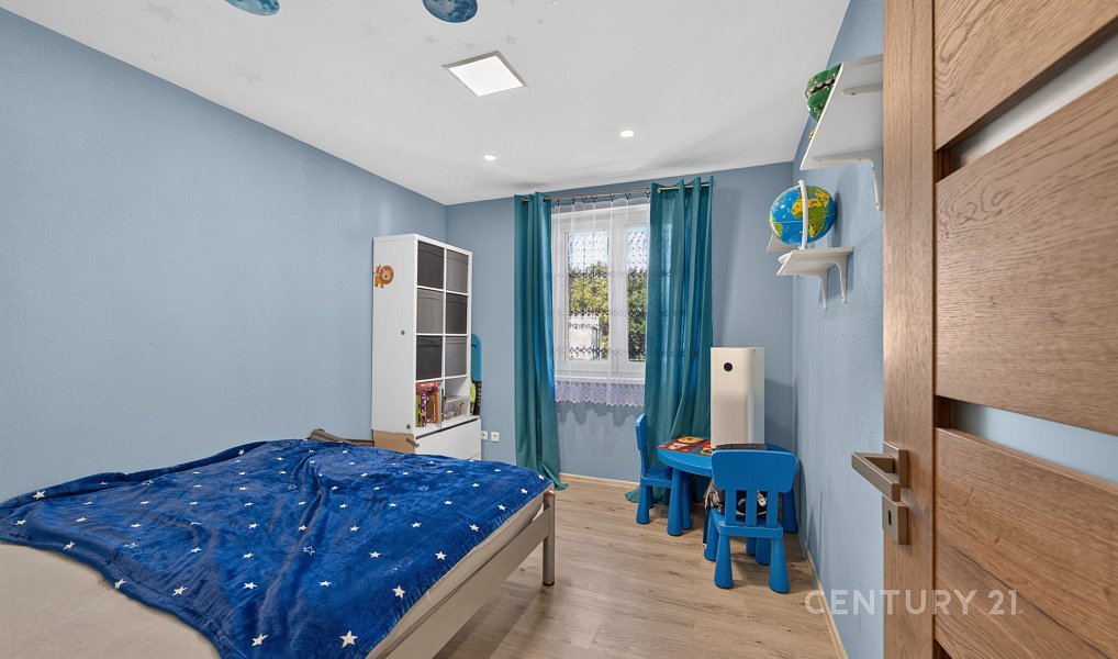 Prodej domu 112 m² s pozemkem 877 m², Litohlavy – náhled fotky 15