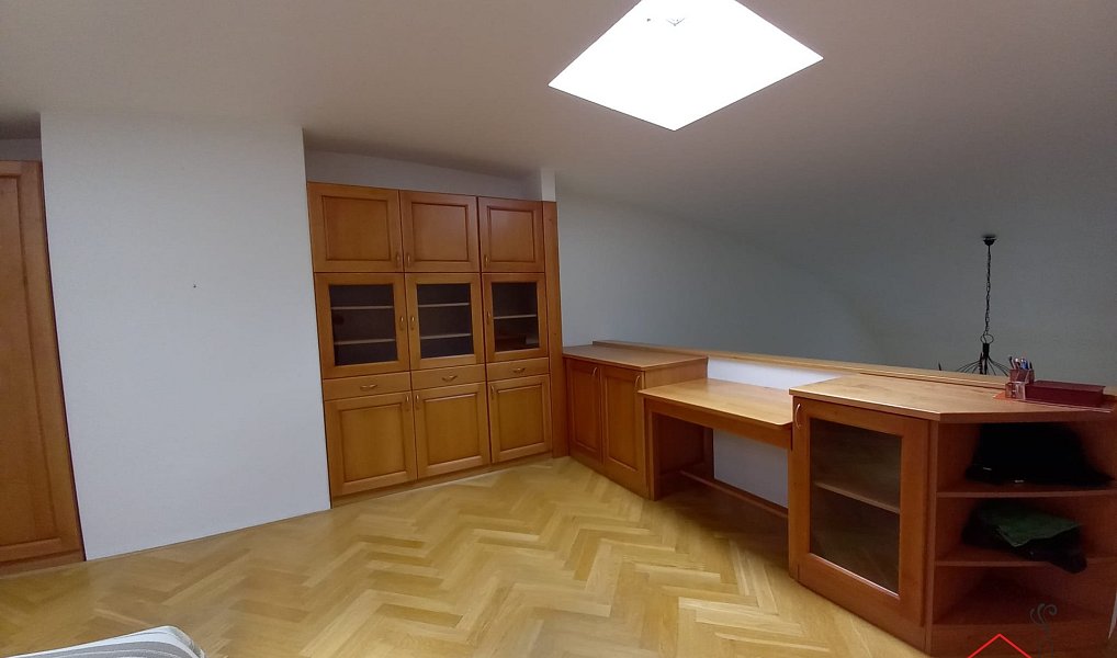 Pronájem bytu 3+kk 99 m², Praha – náhled fotky 21