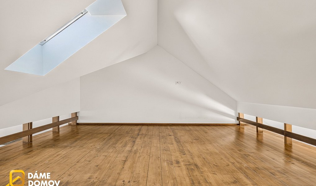 Prodej bytu 4+kk 94 m², Uherské Hradiště – náhled fotky 21
