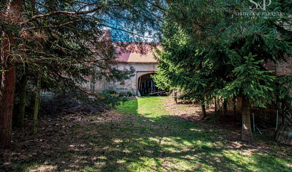 Prodej domu 350 m² s pozemkem 3 430 m², Kolešov – náhled fotky 44