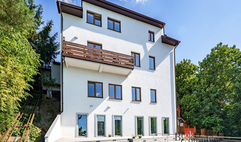 Pronájem bytu 2+kk 35 m², Praha – náhled fotky 13