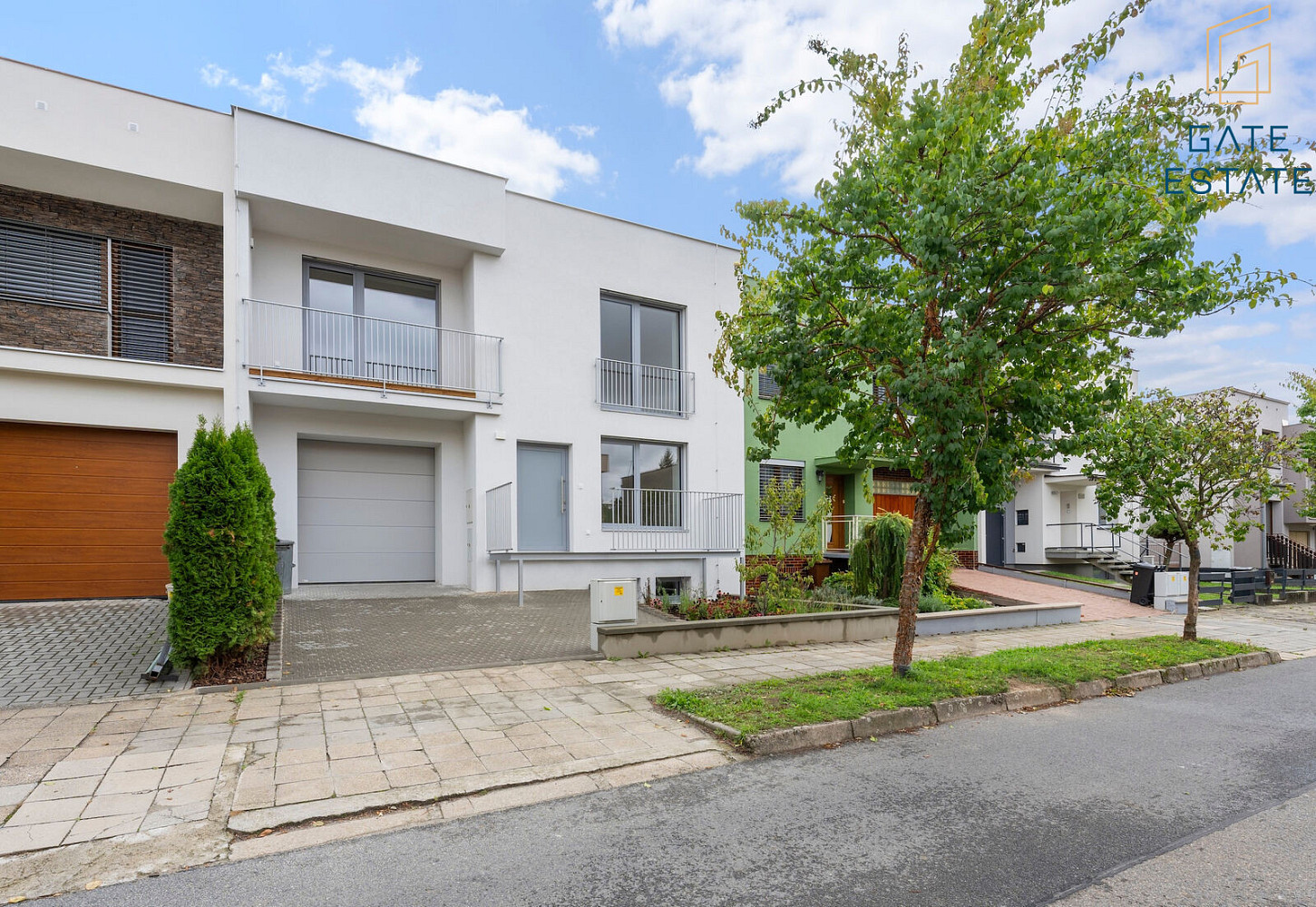 Prodej domu 217 m² s pozemkem 270 m²
