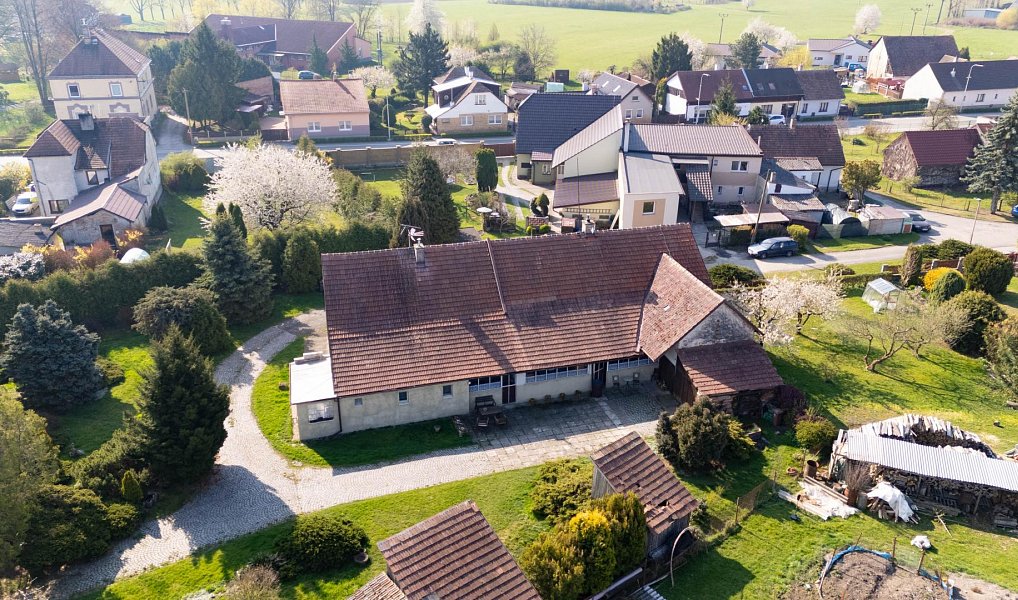Prodej domu 128 m² s pozemkem 344 m², Holice – náhled fotky 18
