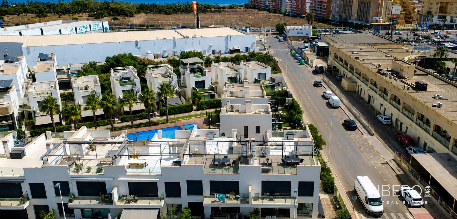 Piso 4+kk – Torrevieja, Residencial Vistaferris, Urbanización La Ceñuela - Más